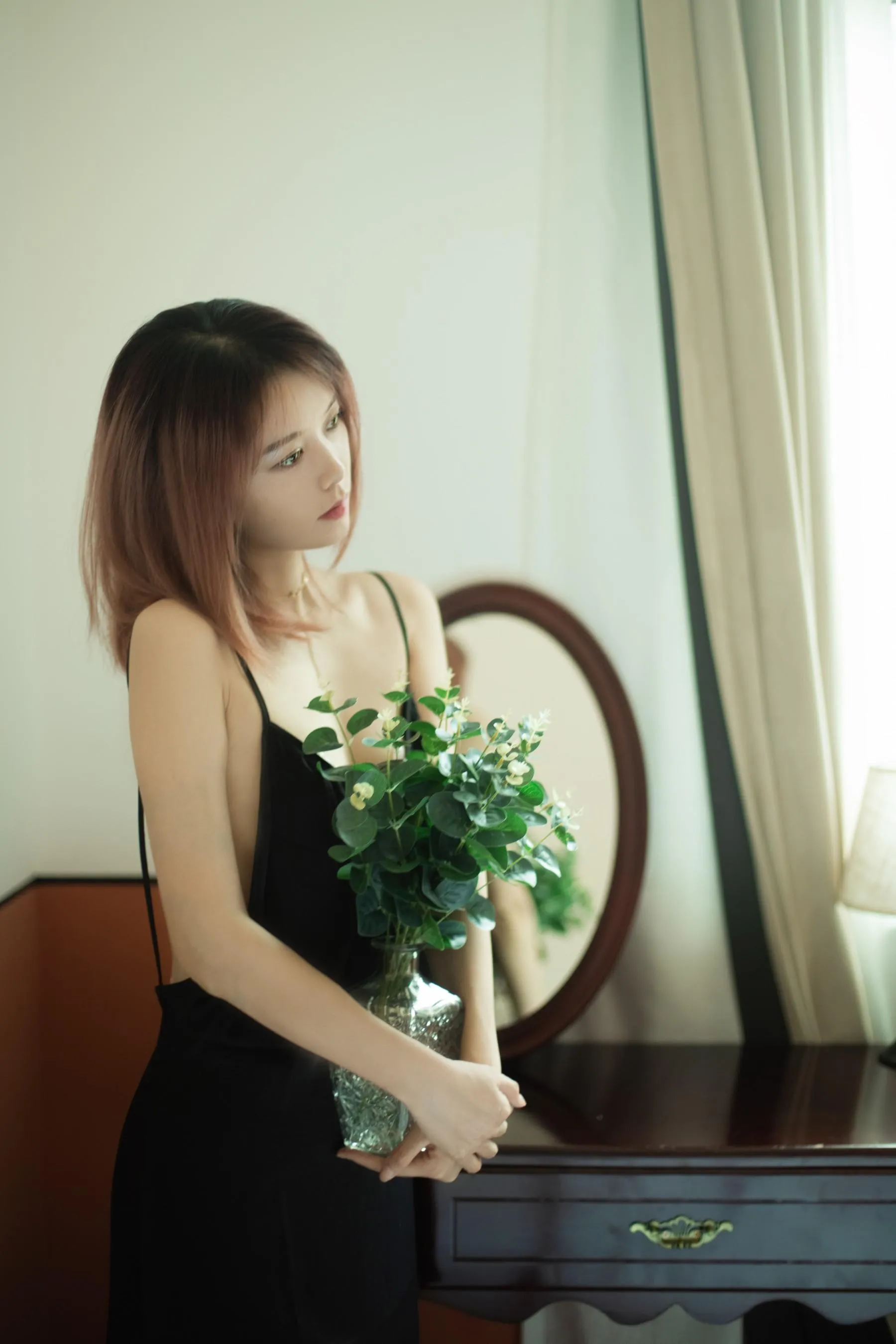 [YITUYU艺图语]2022.07.04 空房间 航子就是航子呀 [22P]插图6